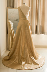 Stylish Jewel Gold Sequined A-Line Prom Dresses Sleeveless White Appliques Evening Dress with Beadings